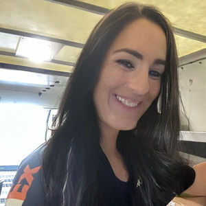 Meet your Posher, Phoenix